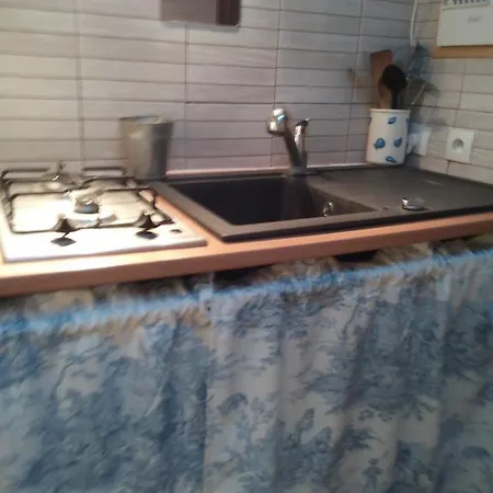 Holiday home De La Chesnee Glanville