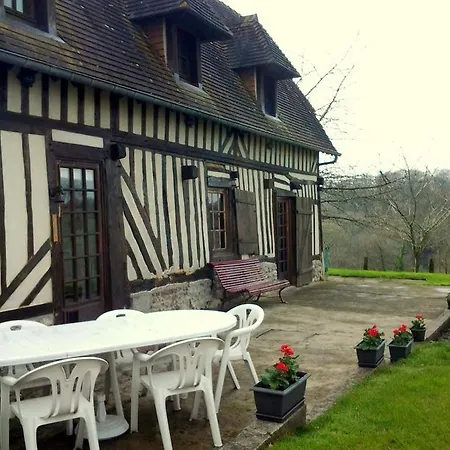 Holiday home De La Chesnee Glanville